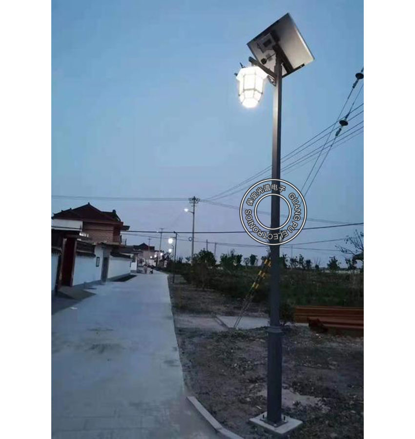 天津塘沽太阳能路灯6米